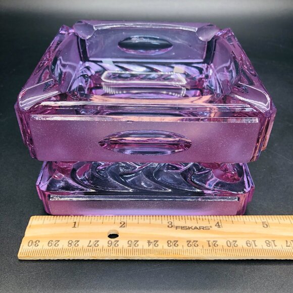 Vintage 60s Neodymium Glass Ashtray: Reversible Catch All Bowl - MCM Collectible - Picture 9 of 10